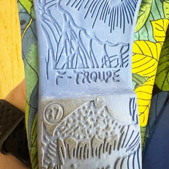 F-Troupe Tropical Shoes 37/6.5 Flats Green Vacation Beach Thailand - Picture 5 of 6